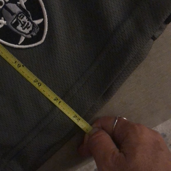 Raiders Gray Shorts - Picture 5 of 5